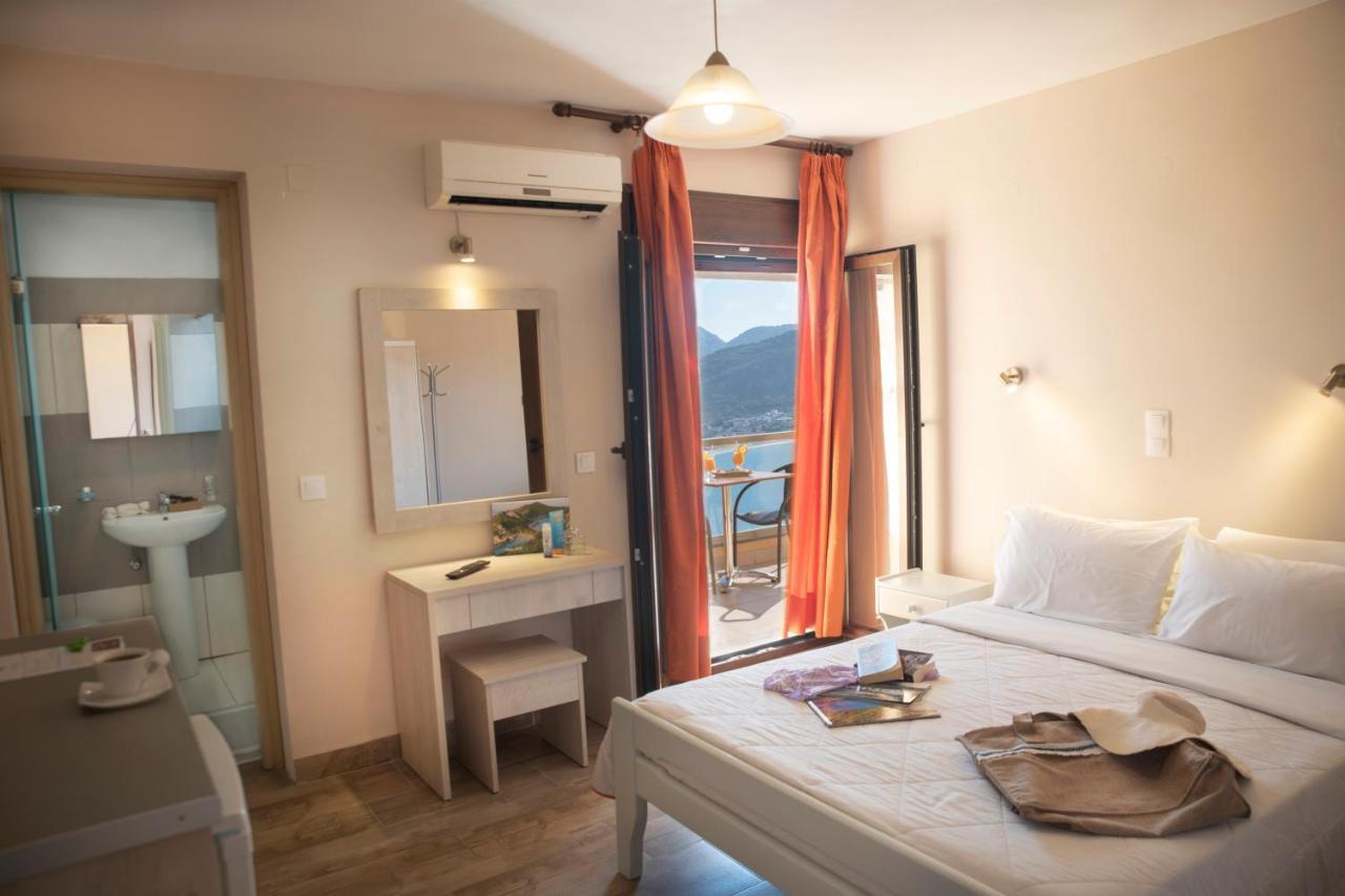 Bed and Breakfast Porto Timoni Афионас Экстерьер фото